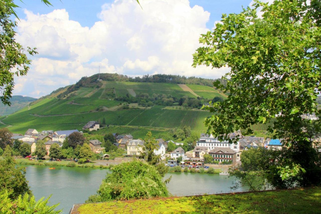 Moselromance - Luxusapartment - Grosse Terrasse - Ruhige Lage Traben-Trarbach Bagian luar foto