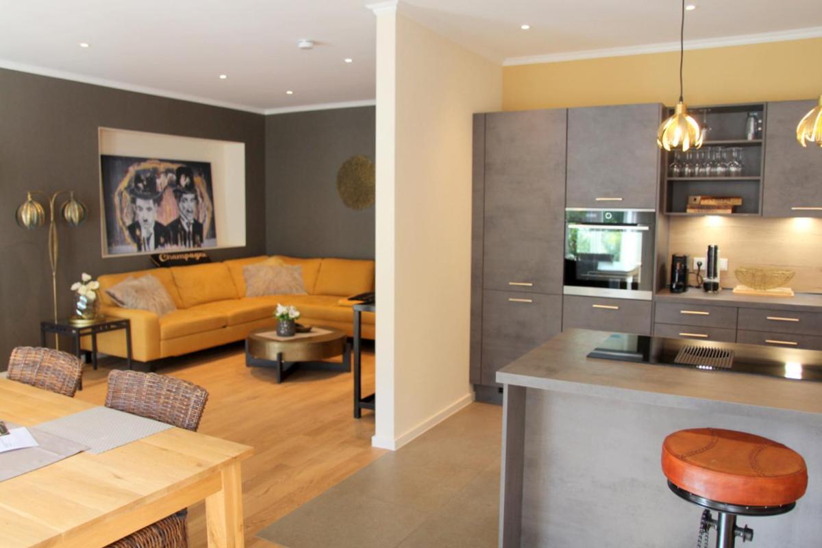 Moselromance - Luxusapartment - Grosse Terrasse - Ruhige Lage Traben-Trarbach Bagian luar foto