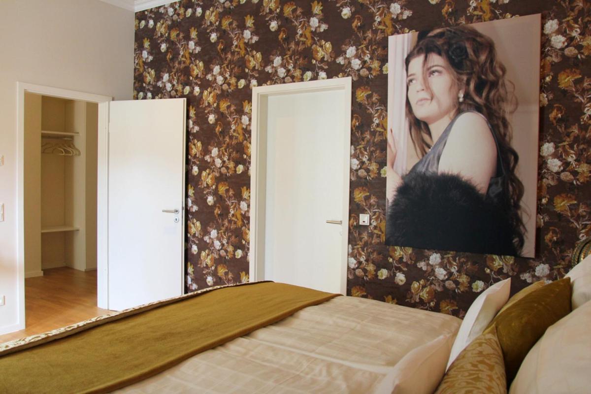 Moselromance - Luxusapartment - Grosse Terrasse - Ruhige Lage Traben-Trarbach Bagian luar foto